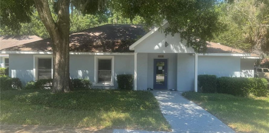Propiedad comercial en Ocala, Florida 567.08 m2 № 1916888