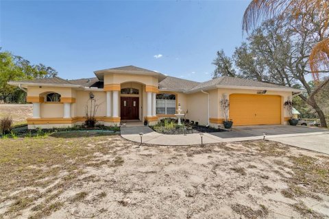 Casa en Spring Hill, Florida 3 dormitorios, 180.51 m2 № 2113082