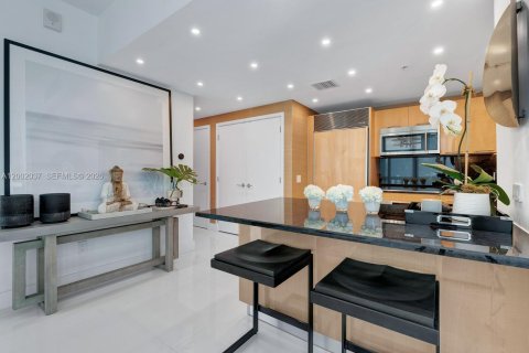 Copropriété à vendre à Miami Beach, Floride: 1 chambre, 76.18 m2 № 2066236 - photo 11