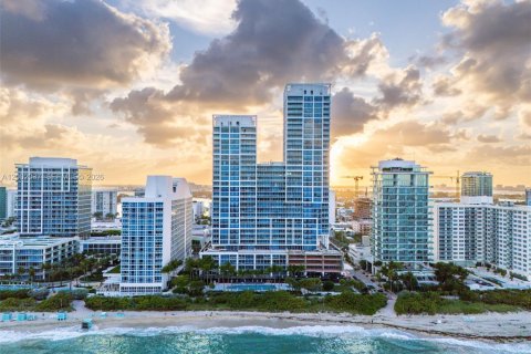 Copropriété à vendre à Miami Beach, Floride: 1 chambre, 76.18 m2 № 2066236 - photo 25