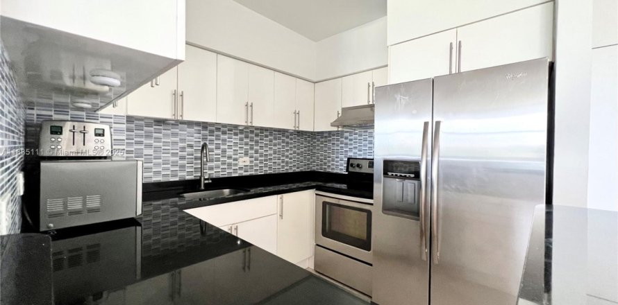 Condo à Miami Beach, Floride, 2 chambres № 1820069
