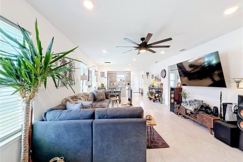 Villa ou maison à vendre à Ocala, Floride: 2 chambres, 133.13 m2 № 2349368 - photo 10