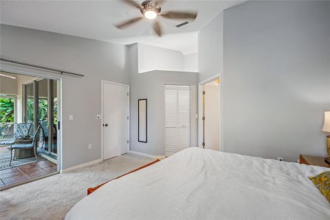 House in Sarasota, Florida 2 bedrooms, 127.83 sq.m. № 1895119 - photo 12