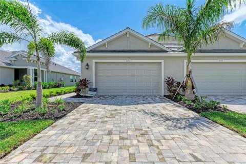 Casa en venta en Parrish, Florida, 2 dormitorios, 137.4 m2 № 1353482 - foto 1