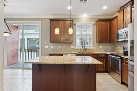 Touwnhouse à vendre à Winter Springs, Floride: 3 chambres, 179.49 m2 № 2399306 - photo 16