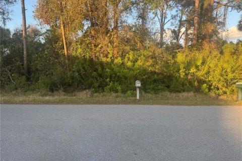 Land in North Port, Florida № 1544682 - photo 2
