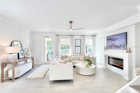 Touwnhouse à vendre à Sarasota, Floride: 3 chambres, 155.43 m2 № 2432633 - photo 13