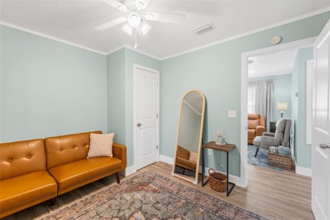 House in Merrit Island, Florida 3 bedrooms, 93.65 sq.m. № 2149672 - photo 24