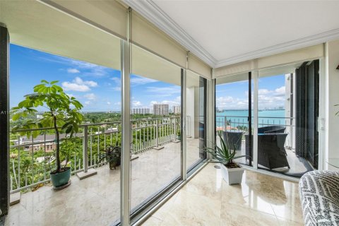 Condominio en venta en Miami, Florida, 2 dormitorios, 117.8 m2 № 1977627 - foto 6