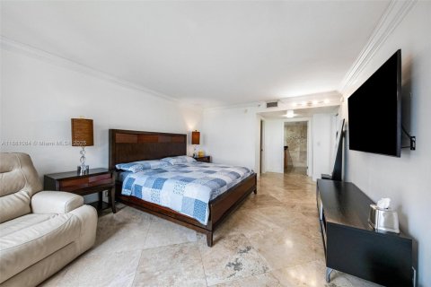 Condominio en venta en Miami, Florida, 2 dormitorios, 117.8 m2 № 1977627 - foto 18