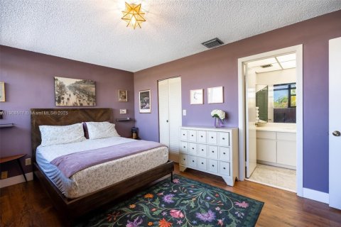 Купить таунхаус в Пемброк-Пайнс, Флорида 2 спальни, 127.09м2, № 1970059 - фото 20