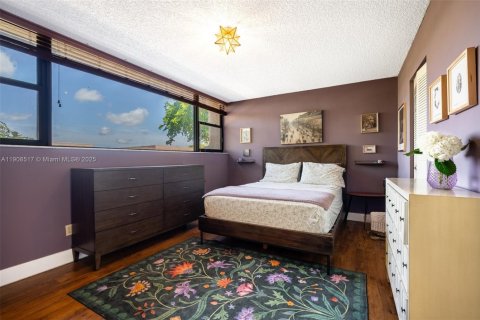 Купить таунхаус в Пемброк-Пайнс, Флорида 2 спальни, 127.09м2, № 1970059 - фото 18