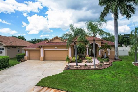 House in Parrish, Florida 4 bedrooms, 205.59 sq.m. № 2360963