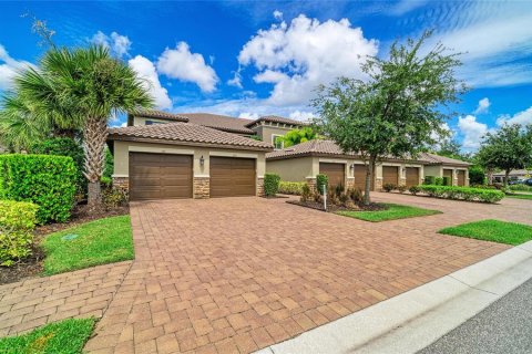Condo in Bradenton, Florida, 2 bedrooms  № 2349579