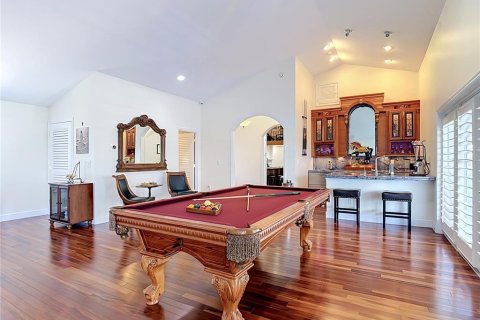 House in Hernando Beach, Florida 5 bedrooms, 348.94 sq.m. № 2219281 - photo 14