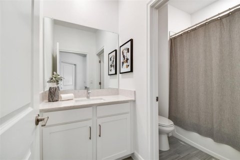 House in Land O' Lakes, Florida 3 bedrooms, 182.83 sq.m. № 1879404 - photo 19