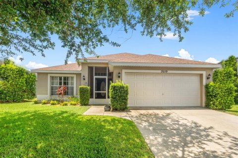 House in Brooksville, Florida 4 bedrooms, 172.8 sq.m. № 1799868 - photo 2