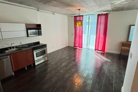 Снять в аренду кондоминиум в Майами, Флорида 1 спальня, 59.27м2, № 2026377 - фото 2