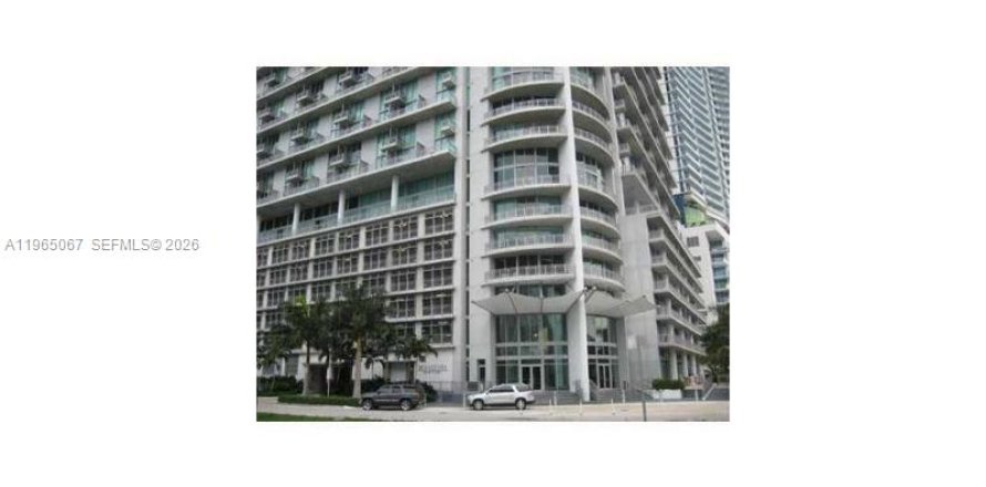 Кондоминиум с 1 спальней в Майами, Флорида № 2026377