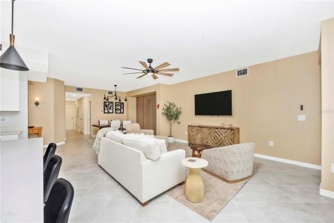 Condo in Venice, Florida, 3 bedrooms in WELLEN PARK  № 1821317 - photo 17