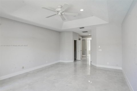 Купить виллу или дом в Уэстон, Флорида 4 спальни, № 1969851 - фото 25