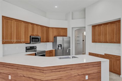 Купить виллу или дом в Уэстон, Флорида 4 спальни, № 1969851 - фото 14