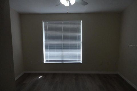 Townhouse in Gainesville, Florida 2 bedrooms, 103.49 sq.m. № 2207790 - photo 10