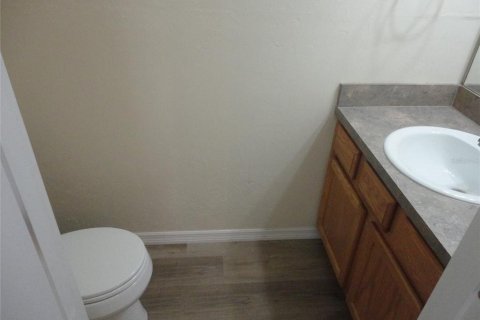 Townhouse in Gainesville, Florida 2 bedrooms, 103.49 sq.m. № 2207790 - photo 6