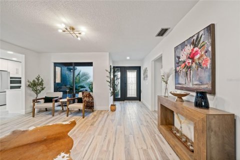 Casa en venta en Tampa, Florida, 3 dormitorios, 195.65 m2 № 1837887 - foto 9