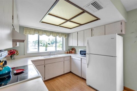 House in New Port Richey, Florida 2 bedrooms, 128.76 sq.m. № 1801969 - photo 25