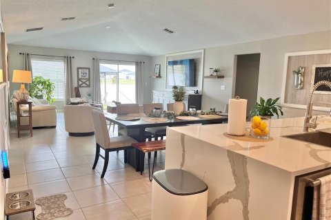 Casa en venta en Ocala, Florida, 4 dormitorios, 212.1 m2 № 1750596 - foto 23