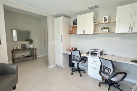 Casa en venta en Ocala, Florida, 4 dormitorios, 212.1 m2 № 1750596 - foto 11