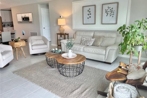 Casa en venta en Ocala, Florida, 4 dormitorios, 212.1 m2 № 1750596 - foto 24