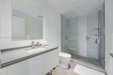 Copropriété à louer à Miami, Floride: 2 chambres, 112.23 m2 № 2000917 - photo 19