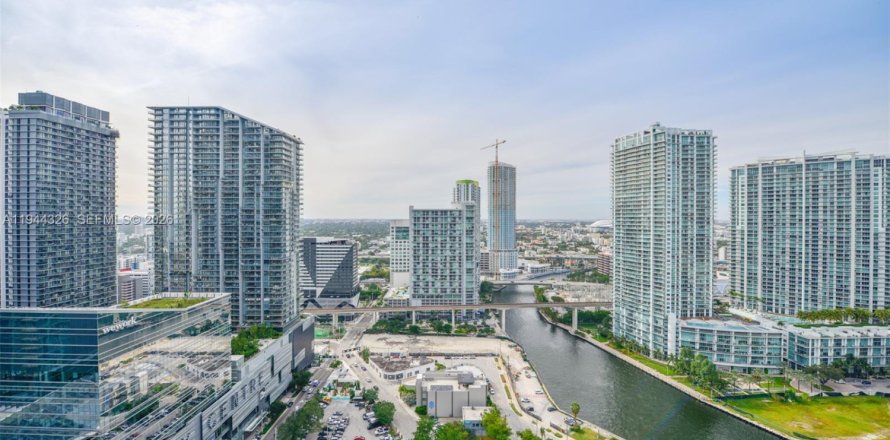 Condo à Miami, Floride, 2 chambres  № 2000917