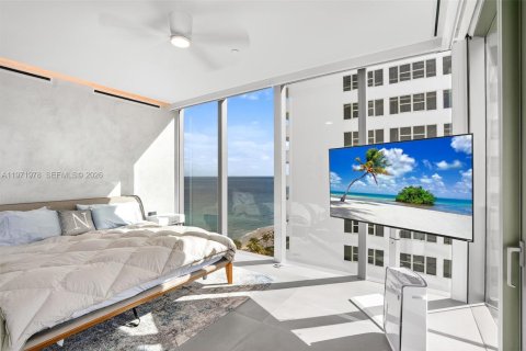 Copropriété à vendre à Hallandale Beach, Floride: 3 chambres, 235.14 m2 № 2038655 - photo 28