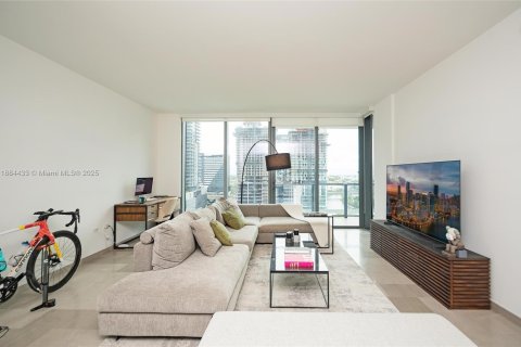 Condo in Miami, Florida, 1 bedroom  № 1930193 - photo 29