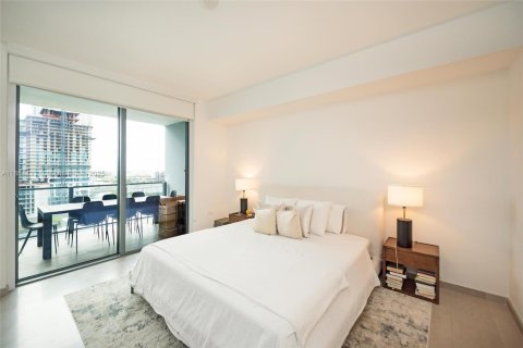 Condo in Miami, Florida, 1 bedroom  № 1930193 - photo 21