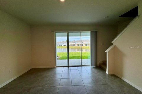 Townhouse in Daytona Beach, Florida 3 bedrooms, 155.43 sq.m. № 1724662 - photo 5