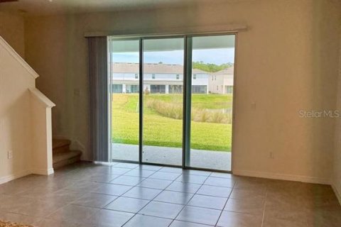 Townhouse in Daytona Beach, Florida 3 bedrooms, 155.43 sq.m. № 1724662 - photo 7