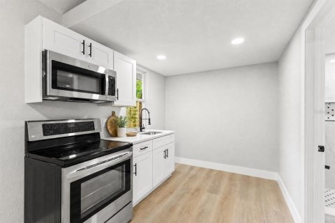Casa en venta en Tampa, Florida, 3 dormitorios, 137.4 m2 № 2150941 - foto 26