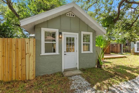Casa en venta en Tampa, Florida, 3 dormitorios, 137.4 m2 № 2150941 - foto 24