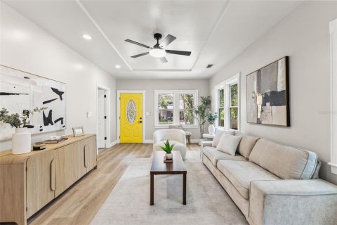 Casa en venta en Tampa, Florida, 3 dormitorios, 137.4 m2 № 2150941 - foto 7