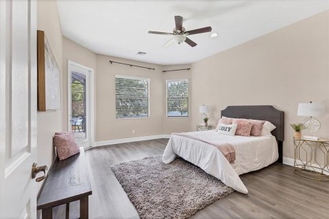 House in Parrish, Florida 5 bedrooms, 255.85 sq.m. № 1778094 - photo 25