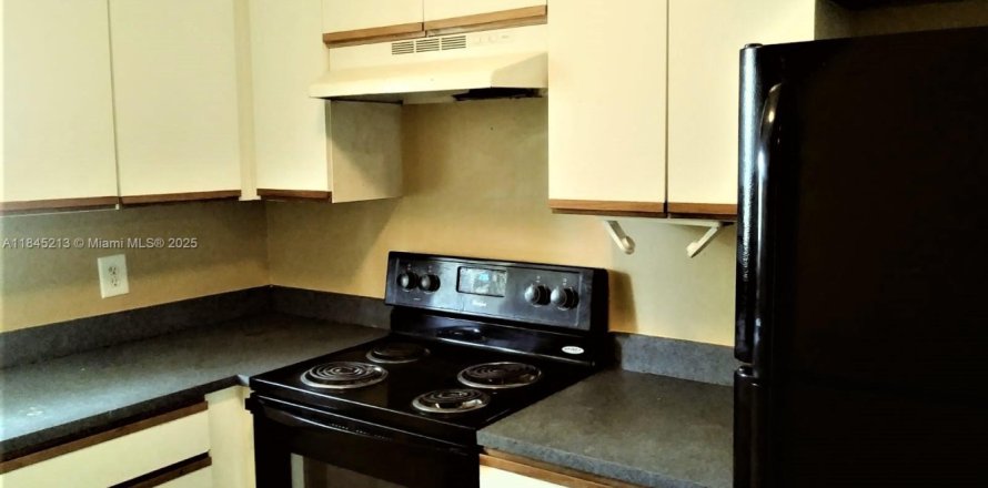 Condo à Lauderhill, Floride, 2 chambres № 1840955