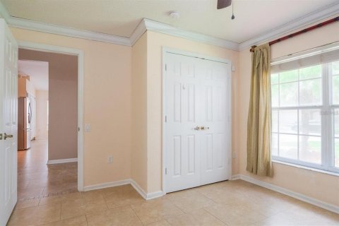 Villa ou maison à louer à Orlando, Floride: 4 chambres, 156.45 m2 № 2318838 - photo 9