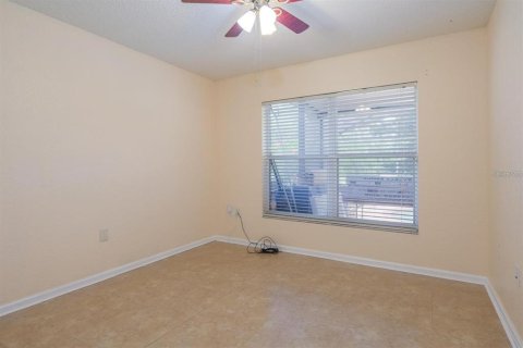 Villa ou maison à louer à Orlando, Floride: 4 chambres, 156.45 m2 № 2318838 - photo 23