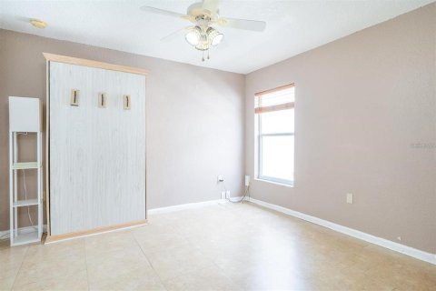Villa ou maison à louer à Orlando, Floride: 4 chambres, 156.45 m2 № 2318838 - photo 19