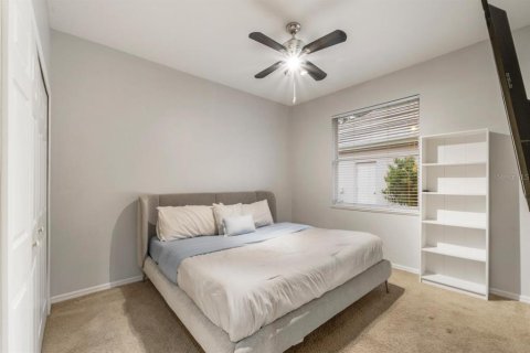 House in Orlando, Florida 4 bedrooms, 236.81 sq.m. № 1879512 - photo 21