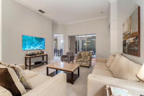 House in Orlando, Florida 4 bedrooms, 236.81 sq.m. № 1879512 - photo 6